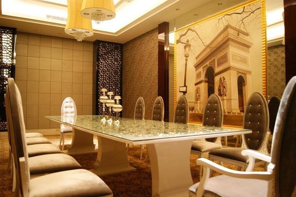 Datong Weidu International Hotel Esterno foto
